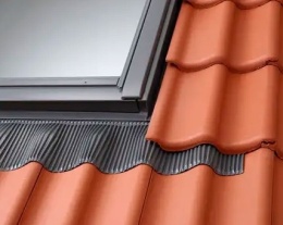 Kołnierz uszczelniający EDW do profilowanych materiałów pokryciowych